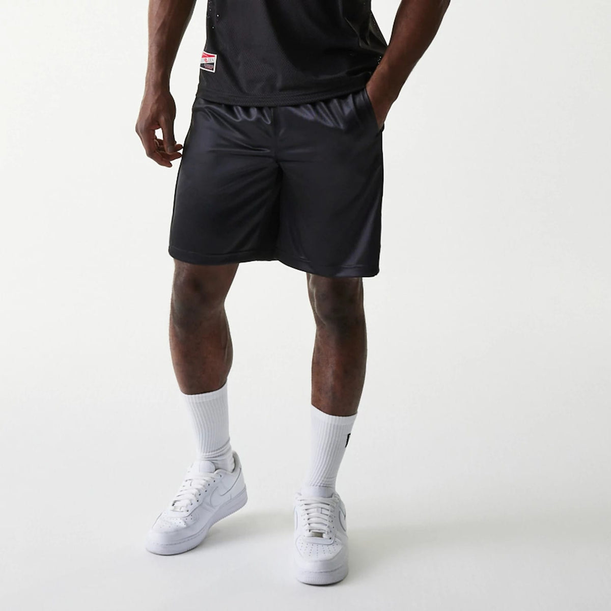 New Era Retro Sports Black Mesh Shorts-klyvox