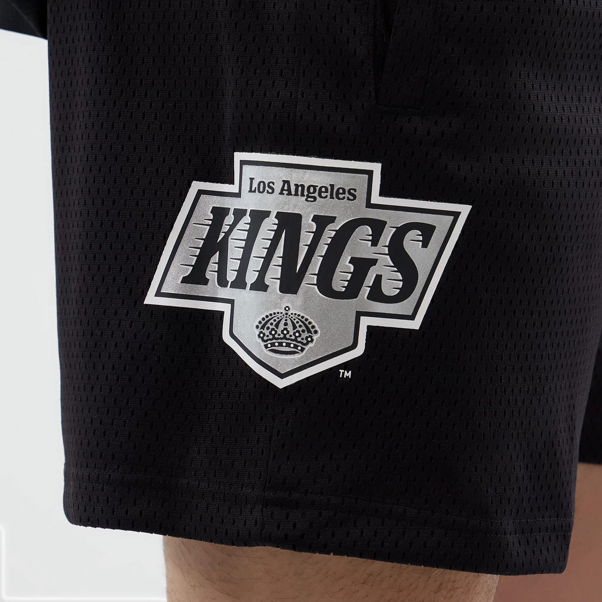 LA Kings NHL Street Culture Black Oversized Shorts-klyvox