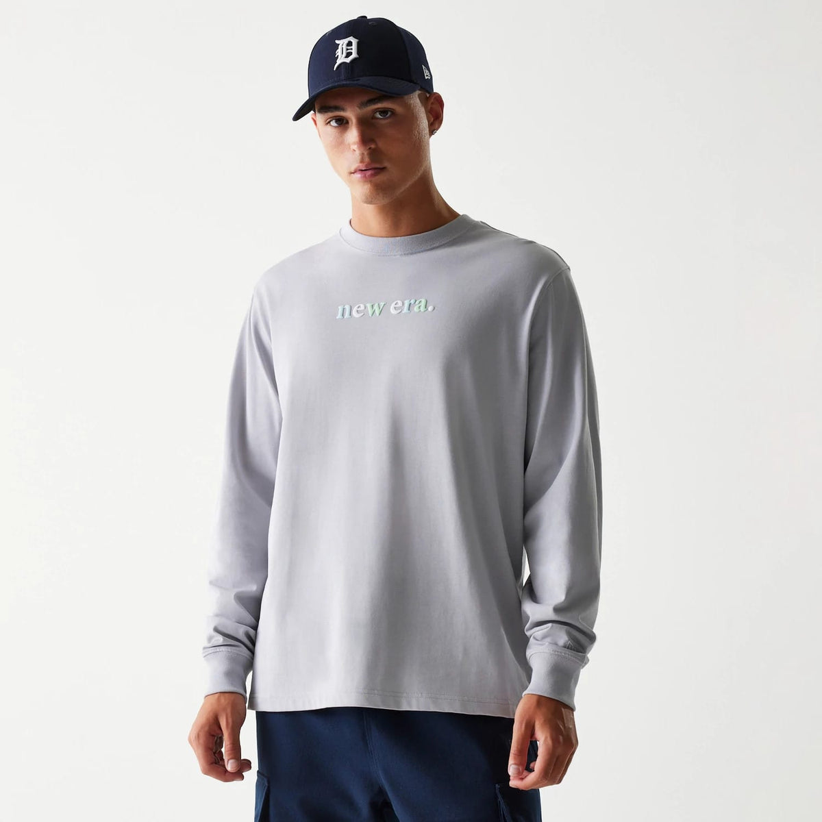 New Era 90s Vibe Grey Long Sleeve T-Shirt-klyvox