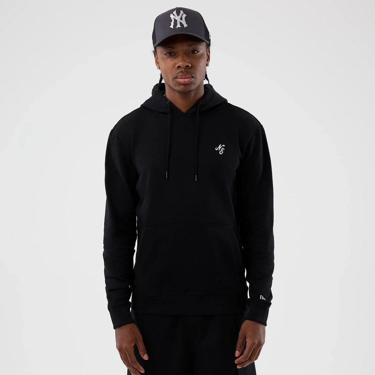 New Era Street Graphic Black Pullover Hoodie-klyvox