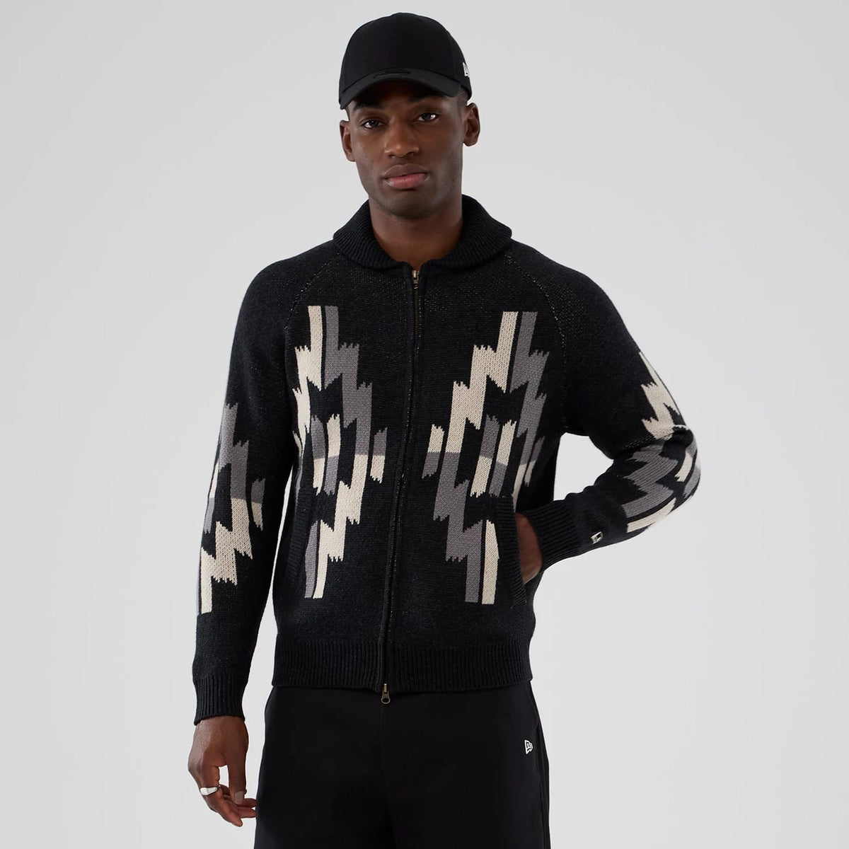 New Era Organic Cowichan Black Cardigan-klyvox
