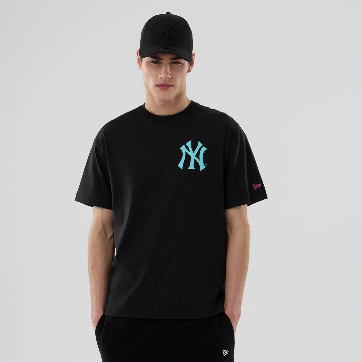New York Yankees MLB Neon Light Black T-Shirt-klyvox