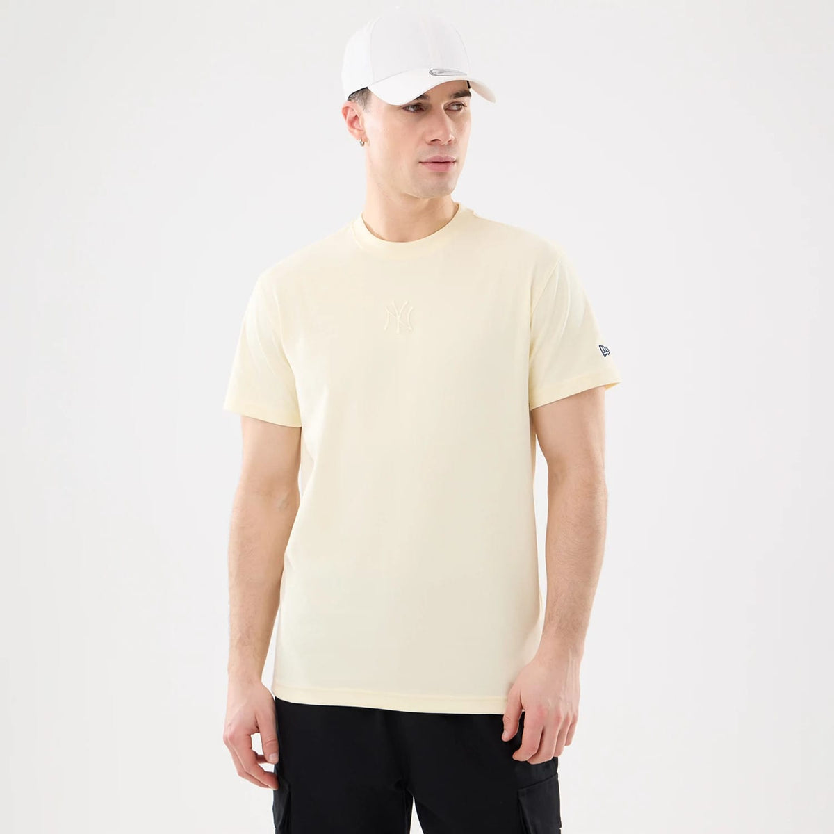 New York Yankees MLB Cartoon Cream T-Shirt-klyvox