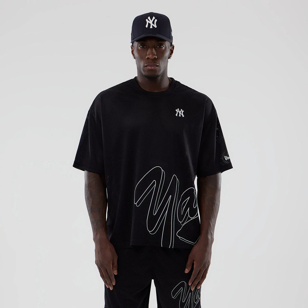 New York Yankees MLB Mix League Black Oversized Mesh T-Shirt-klyvox