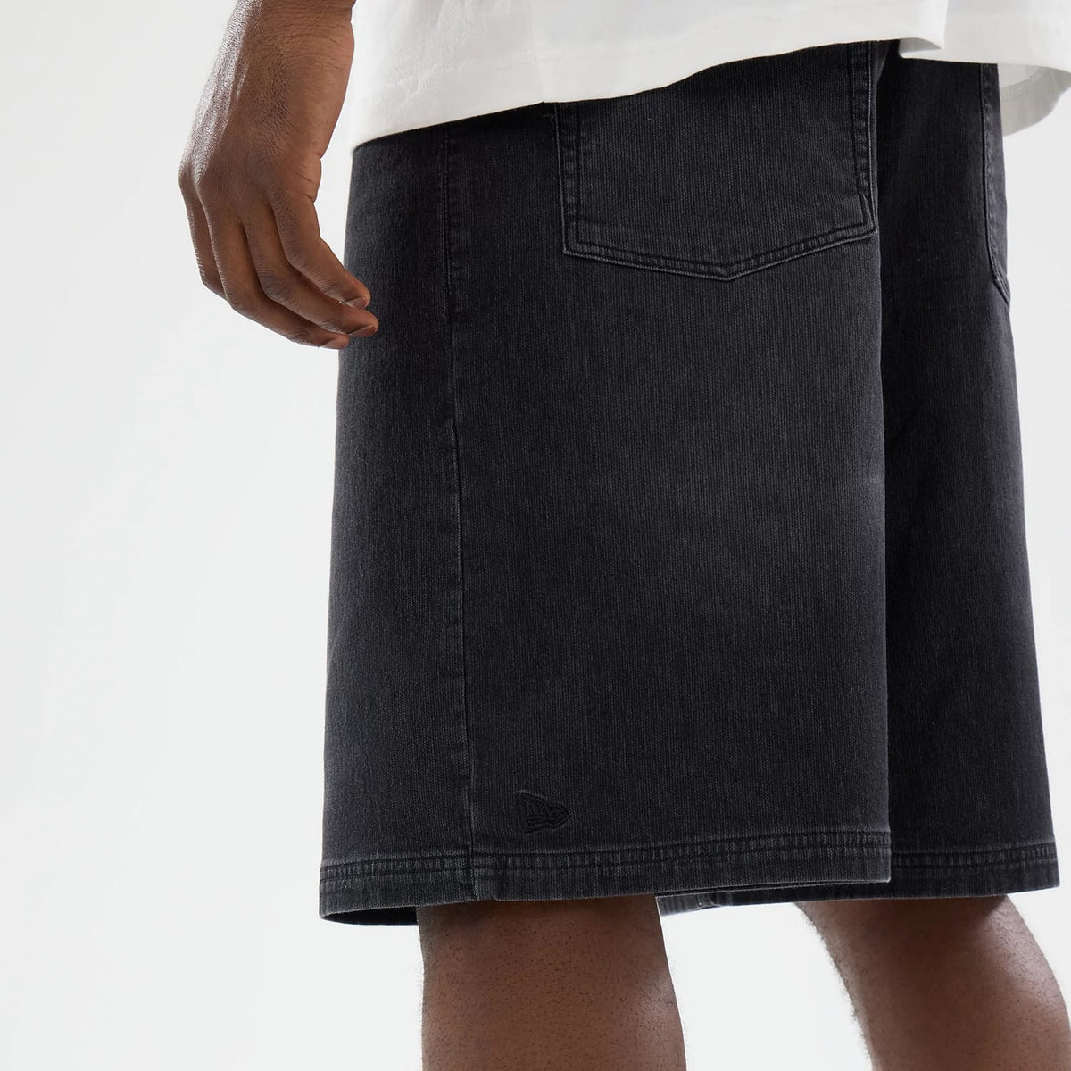 New Era Washed Black Bermuda Shorts-klyvox