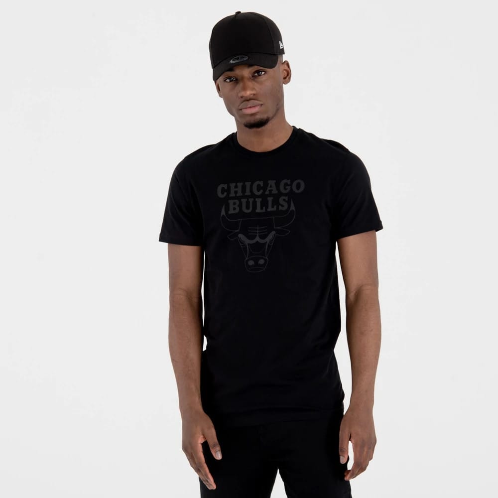 Chicago Bulls NBA Regular Black On Black T-Shirt-klyvox