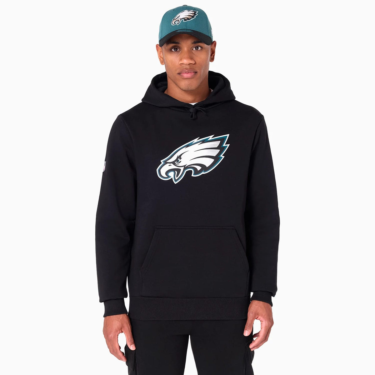 Philadelphia Eagles NFL Black Pullover Hoodie-klyvox