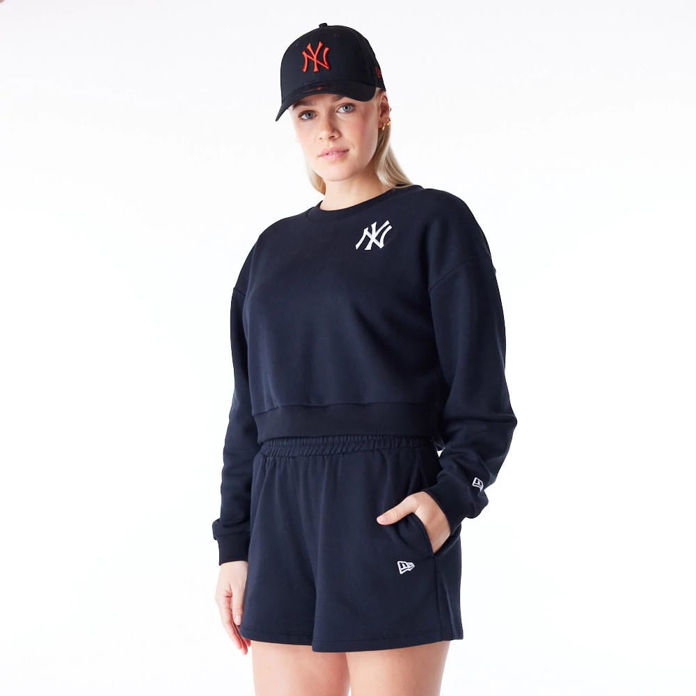 New York Yankees Womens MLB League Essential Black Crop Crew Neck Sweatshirt-klyvox