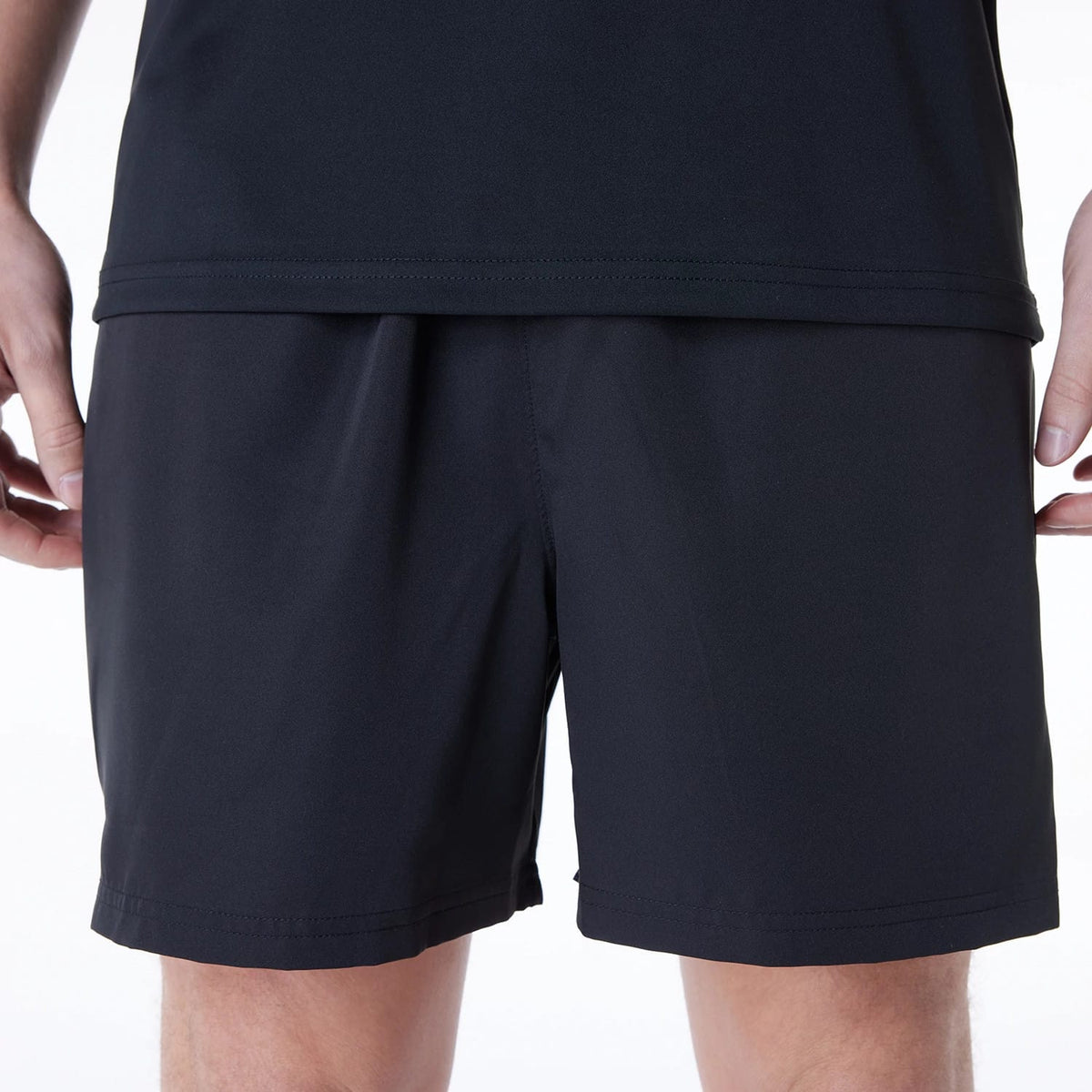 New Era Essential Black Shorts-klyvox