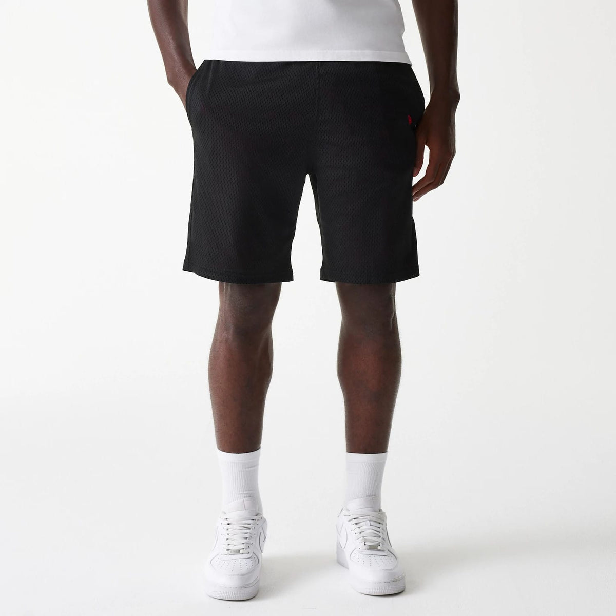 New Era Black Mesh Shorts-klyvox