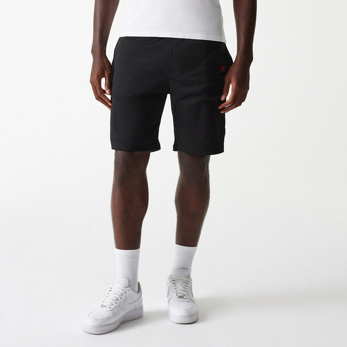 New Era Black Mesh Shorts-klyvox