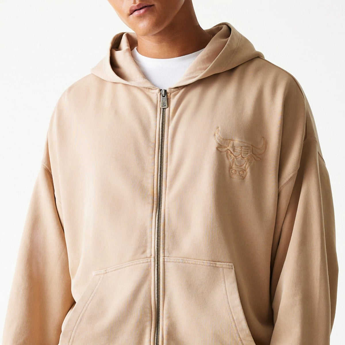 Chicago Bulls NBA Washed Beige Full Zip Hoodie-klyvox
