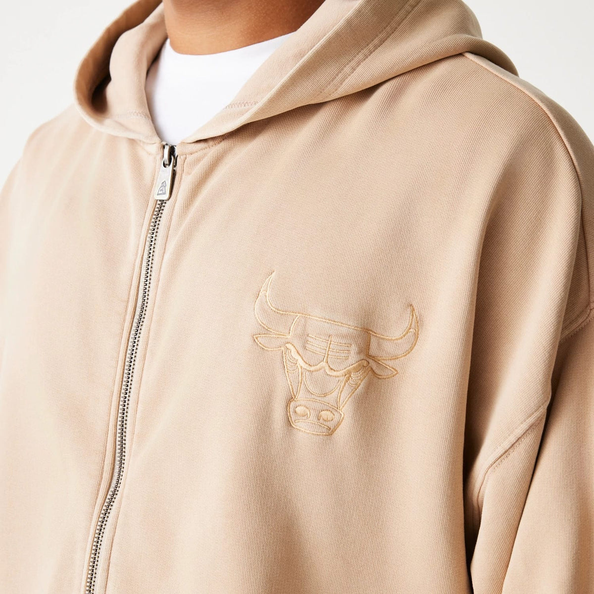 Chicago Bulls NBA Washed Beige Full Zip Hoodie-klyvox