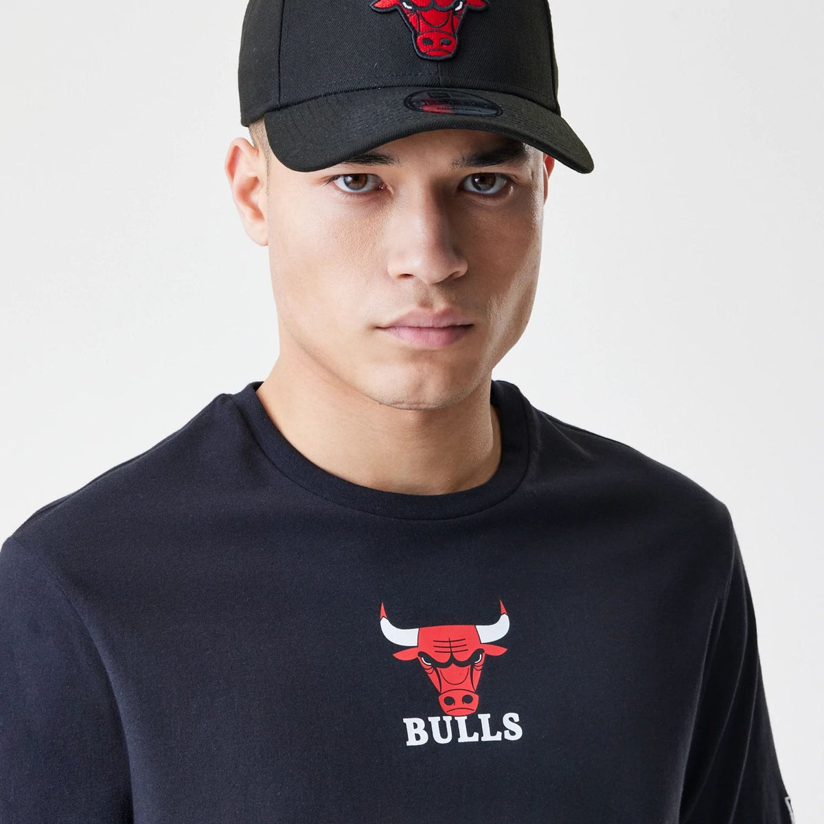 Chicago Bulls NBA Logo Black T-Shirt-klyvox