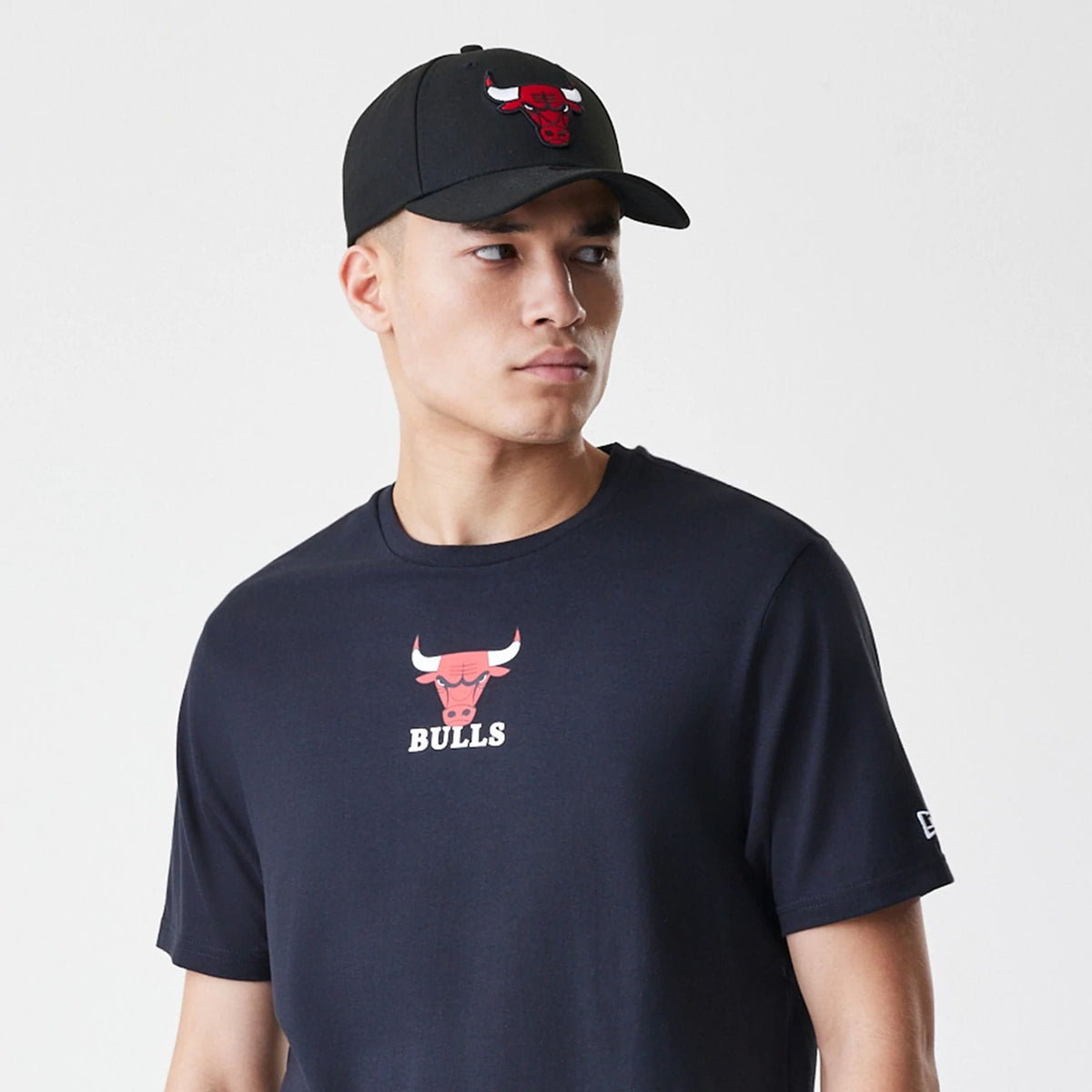 Chicago Bulls NBA Logo Black T-Shirt-klyvox