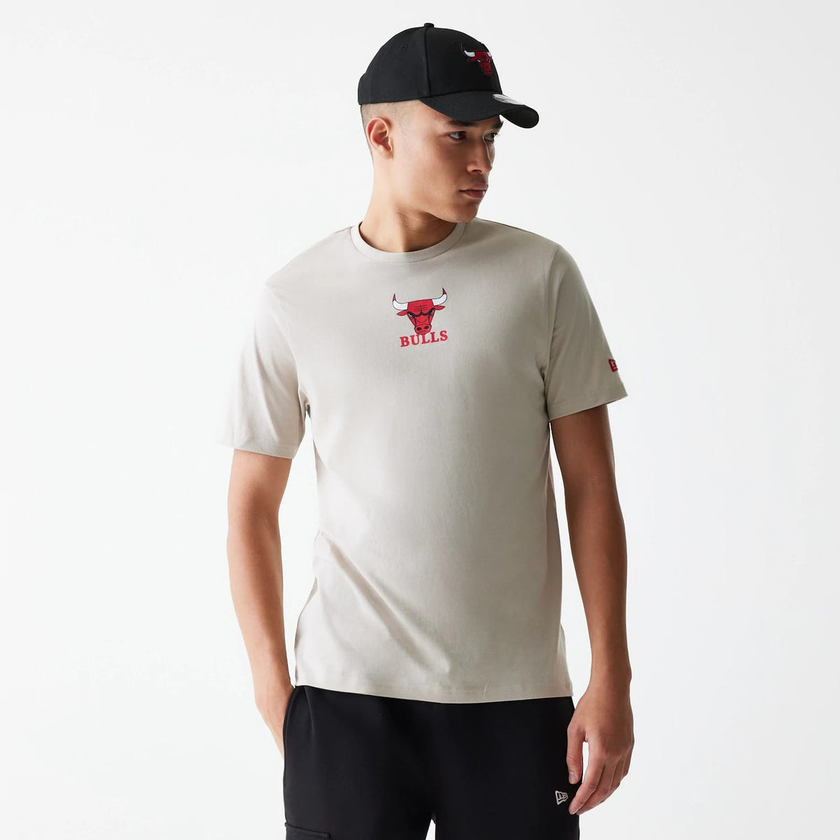 Chicago Bulls NBA Logo Cream T-Shirt-klyvox