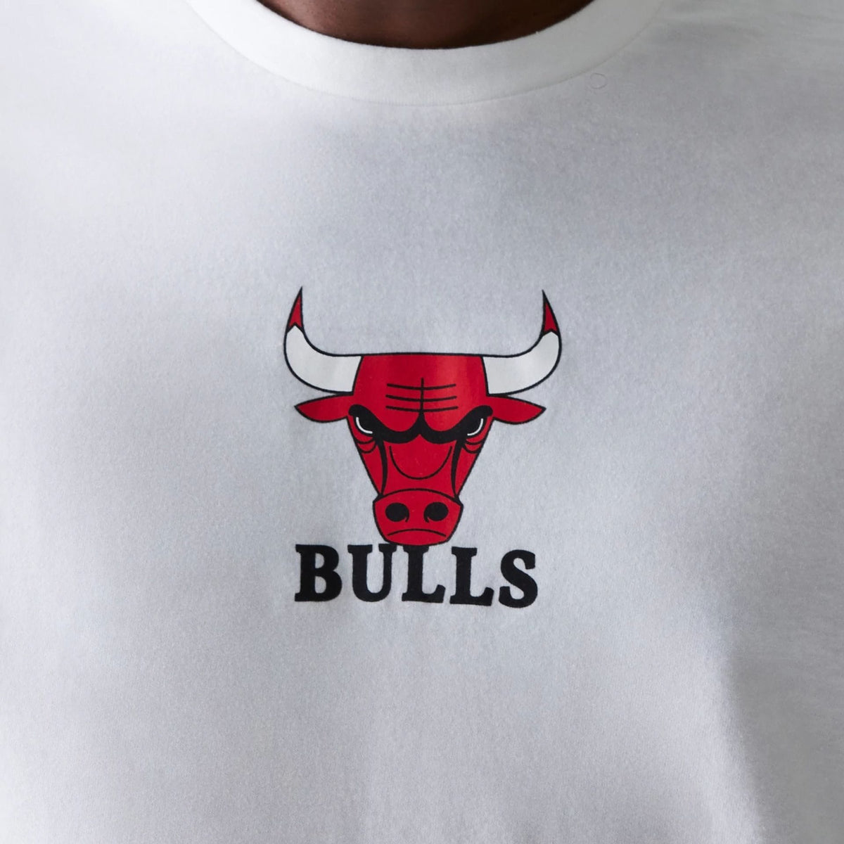 Chicago Bulls NBA Logo White T-Shirt-klyvox