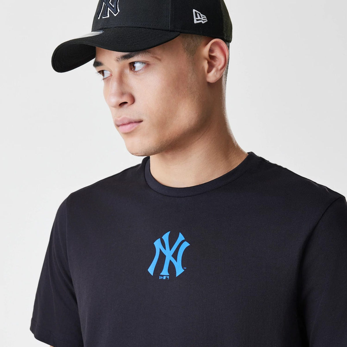 New York Yankees MLB Logo Black T-Shirt-klyvox