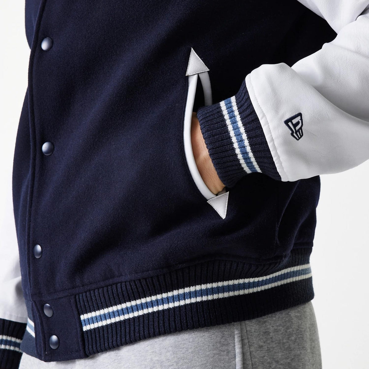 LA Dodgers MLB Wordmark Navy Varsity Jacket-klyvox