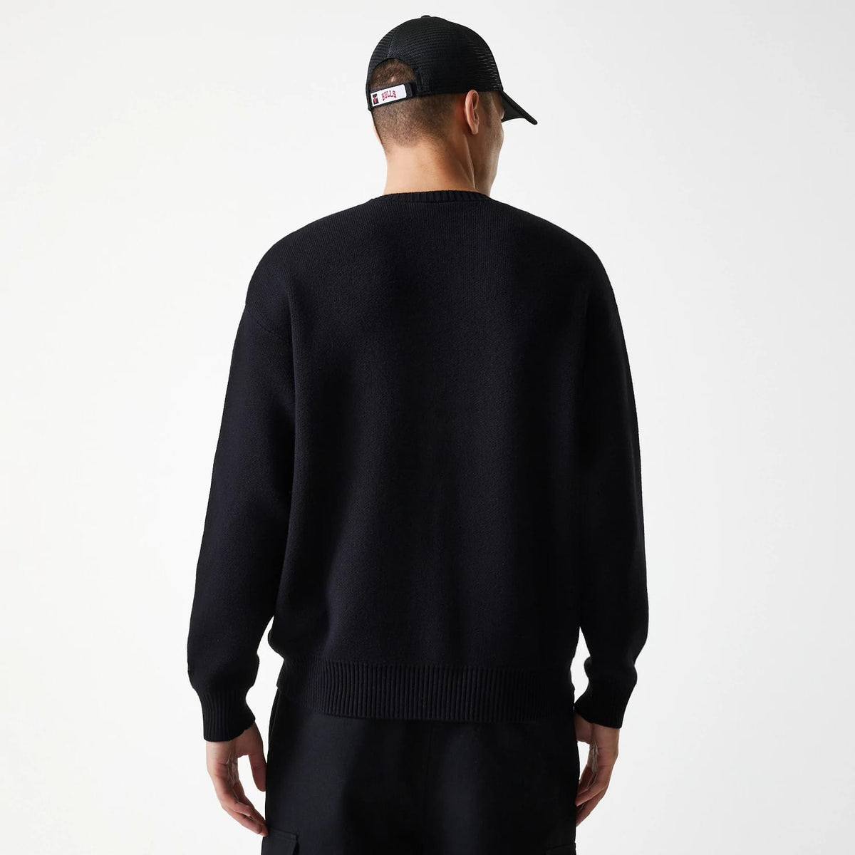 Chicago Bulls NBA Knit Black Oversized Knit Sweater-klyvox
