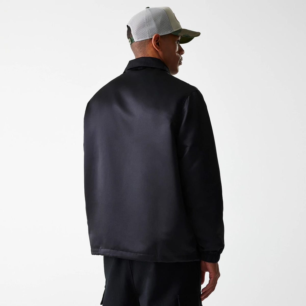 New Era Black Coaches Jacket-klyvox