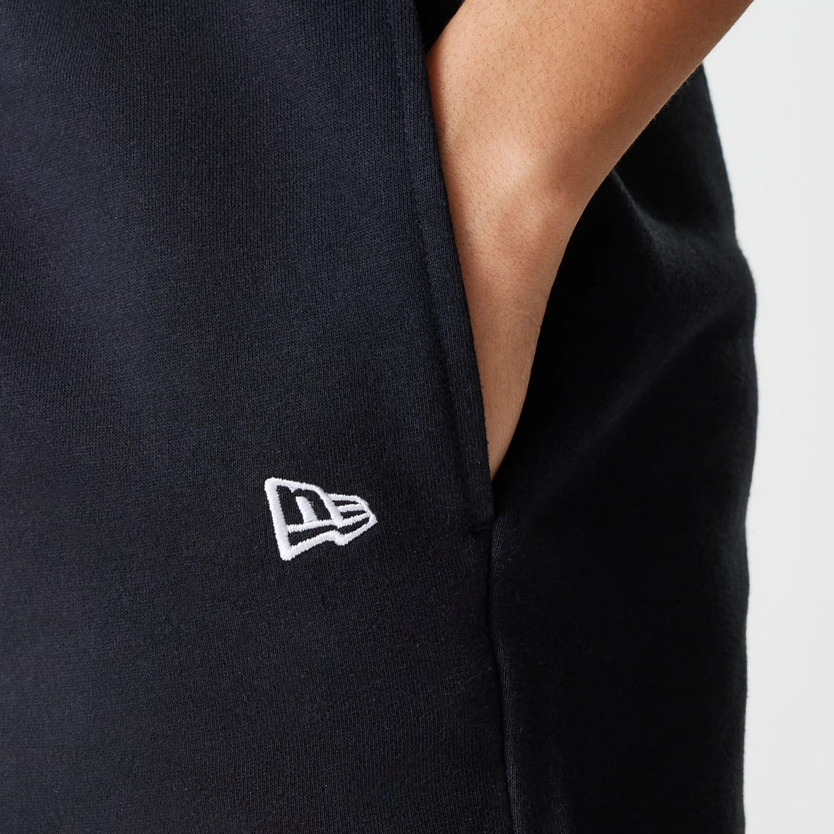 New York Yankees Womens MLB Midi League Essential Black Shorts-klyvox