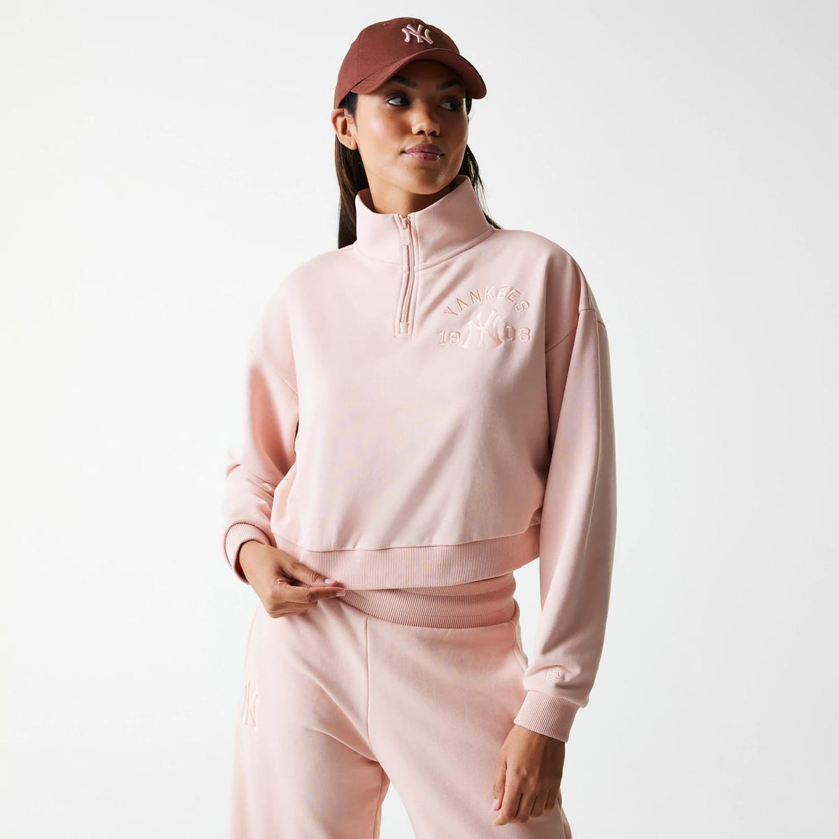New York Yankees Womens MLB Tonal Pastel Pink Cropped 1/4 Zip Sweater-klyvox