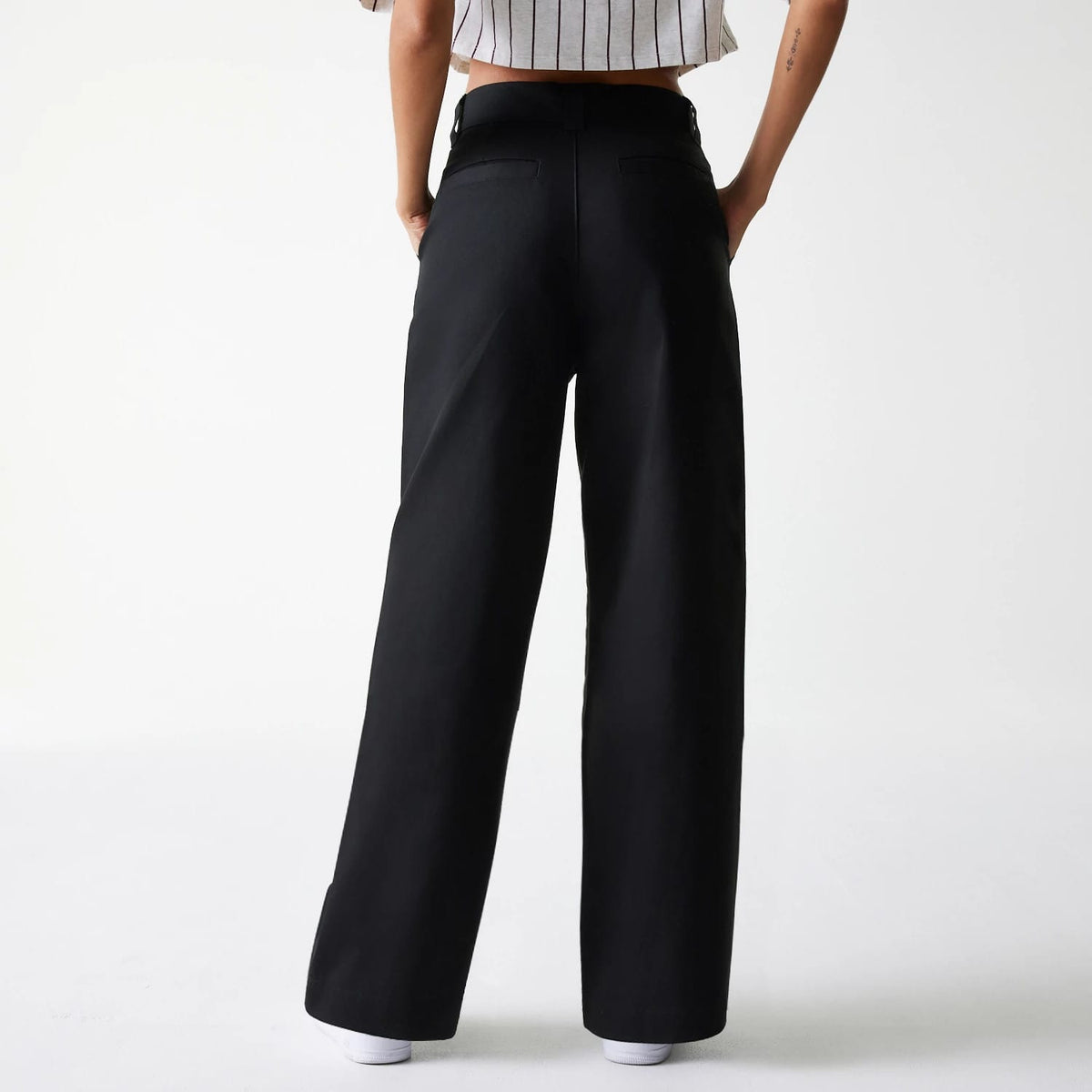 Womens New Era Black Wide Leg Chino Trousers-klyvox