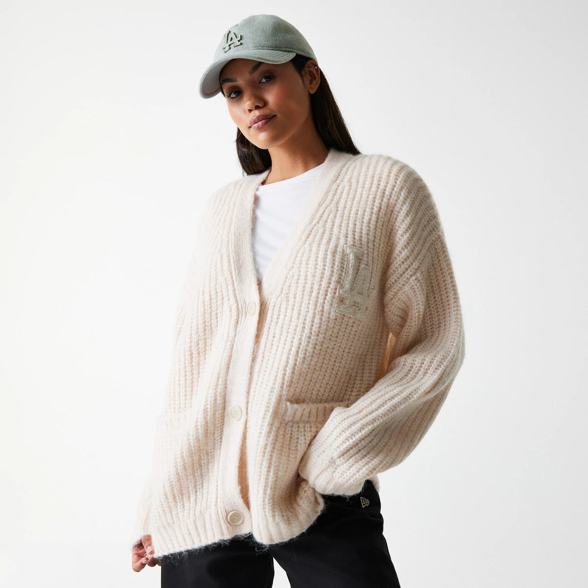 LA Dodgers Womens MLB Knit Light Beige Cardigan-klyvox