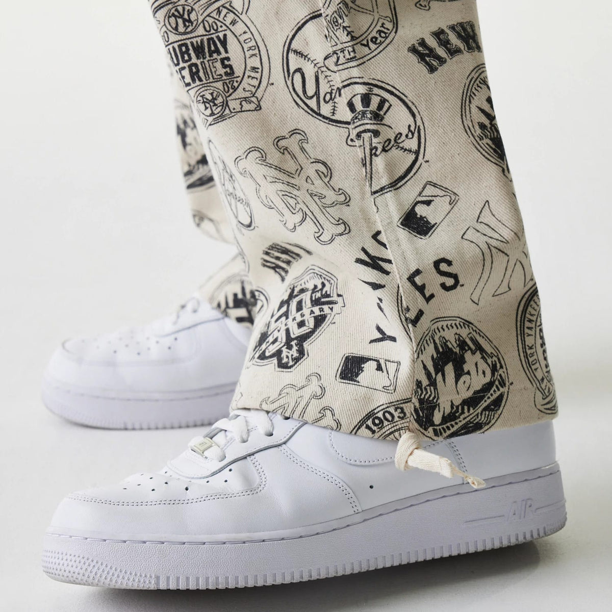 MLB Subway Series All Over Print Cargo Trousers-klyvox