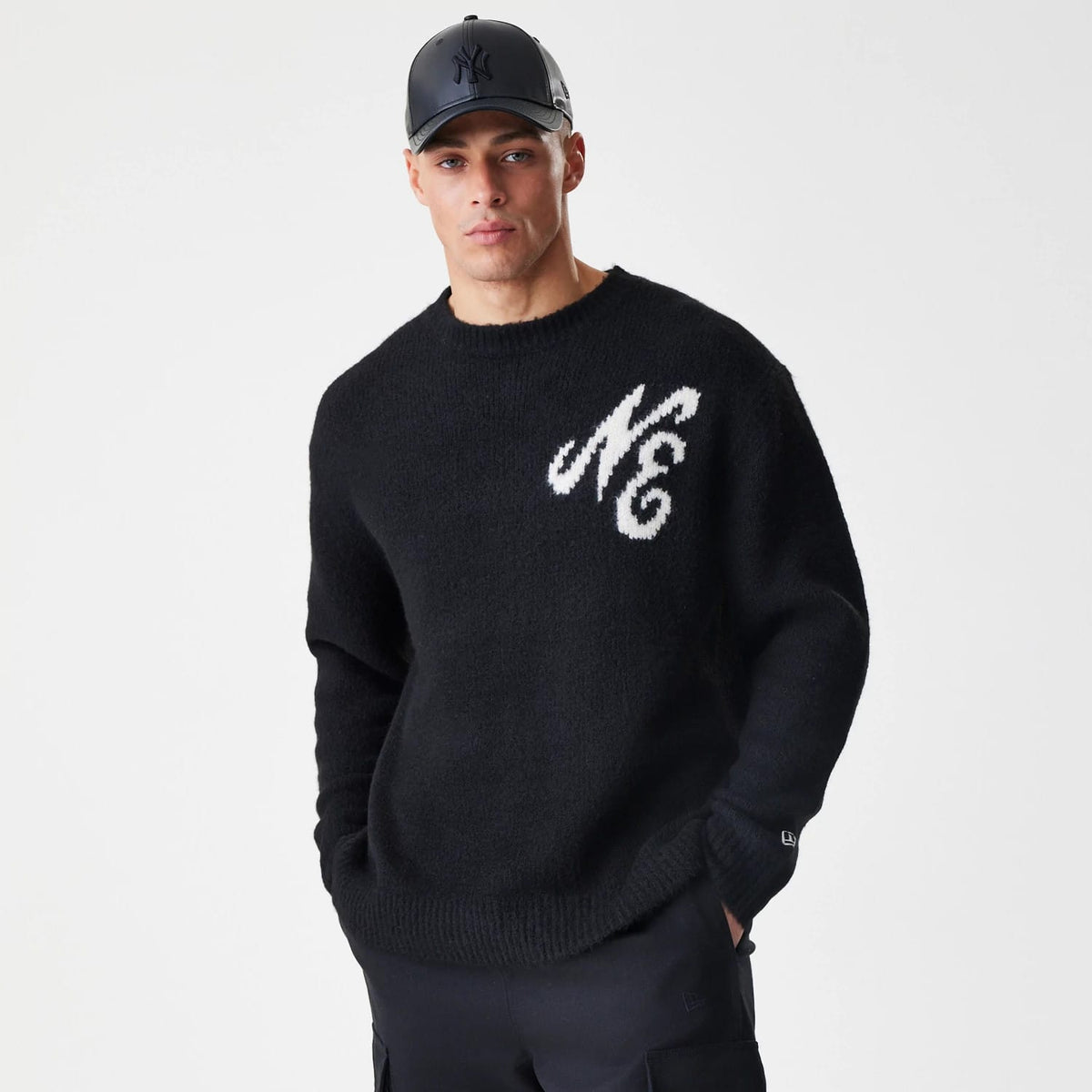 New Era Knit Black Knitted Sweater-klyvox