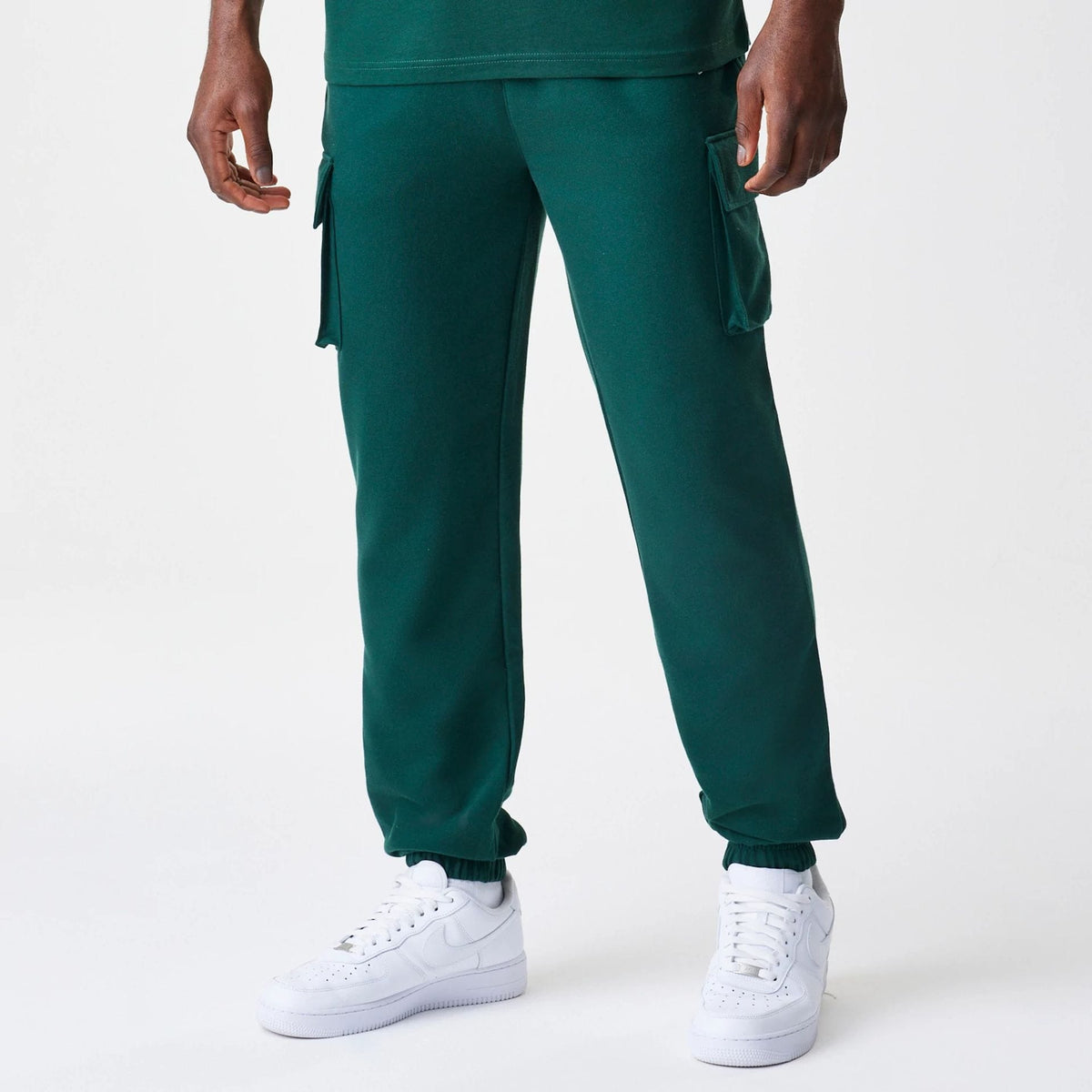 New Era Core Cargo Dark Green Joggers-klyvox