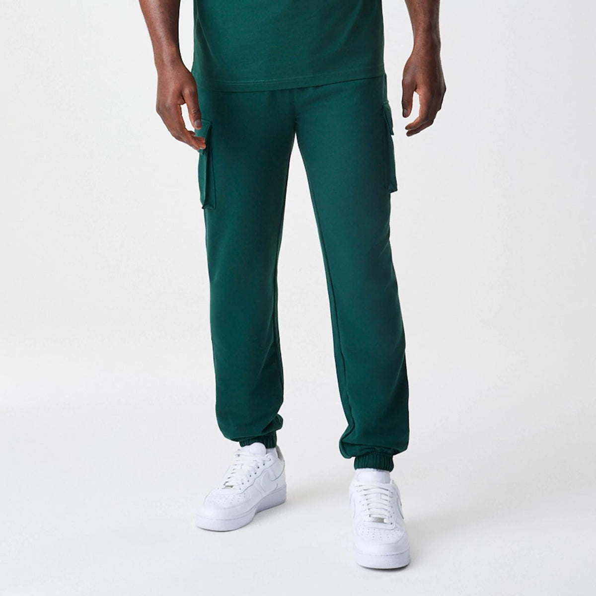 New Era Core Cargo Dark Green Joggers-klyvox