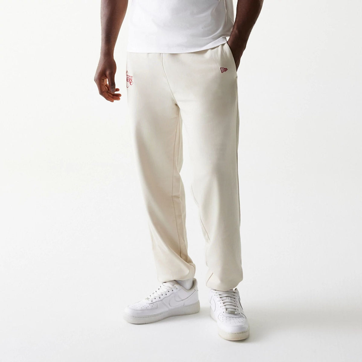 LA Lakers NBA League Essential Cream Joggers-klyvox