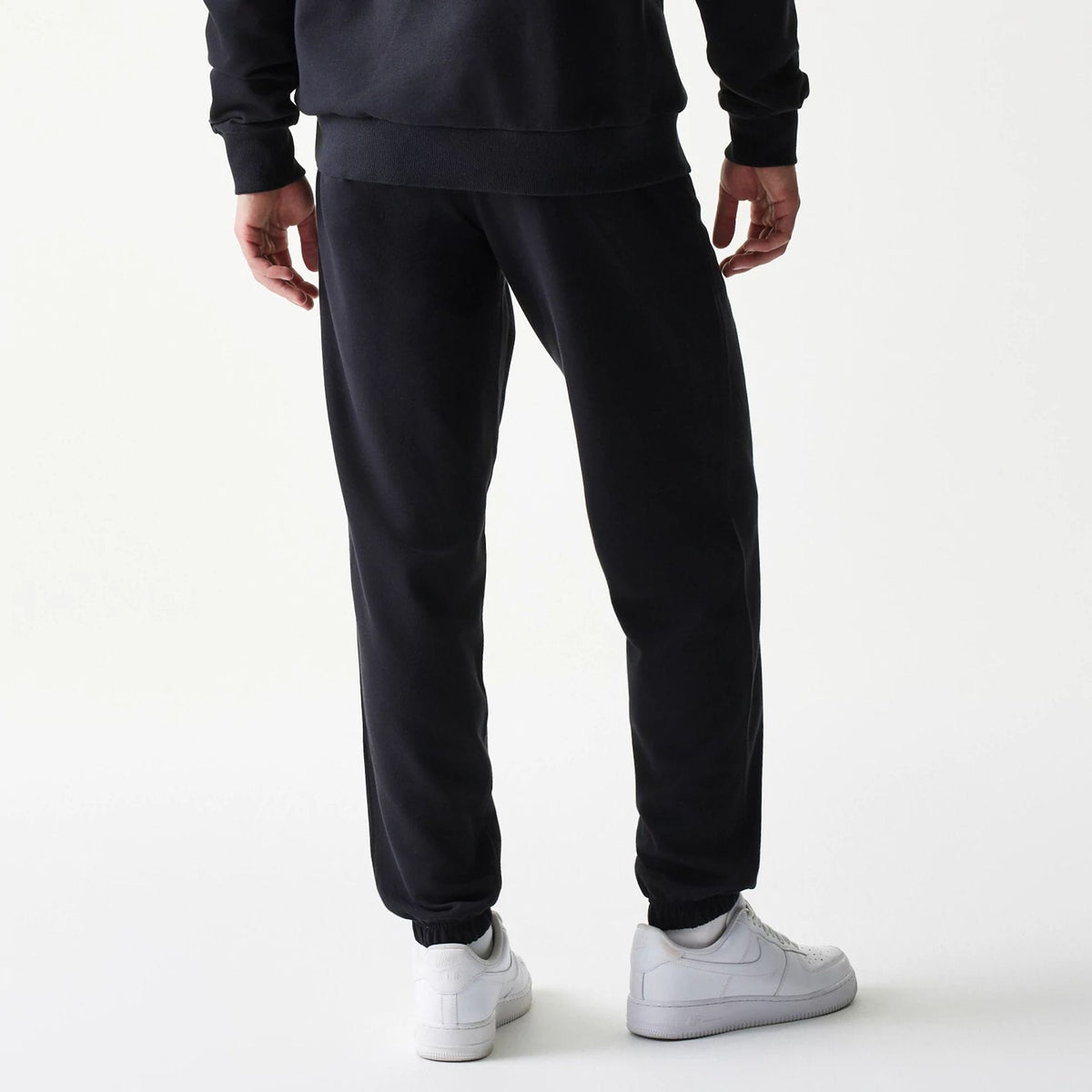 Chicago Bulls NBA League Essential Black Joggers-klyvox