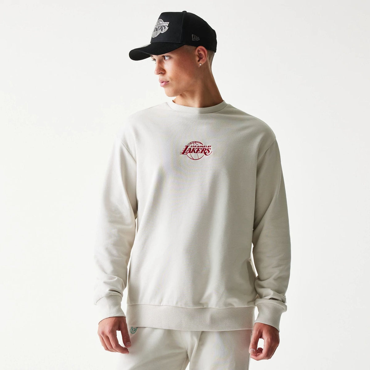 LA Lakers NBA Cream Oversized Crew Neck Sweater-klyvox