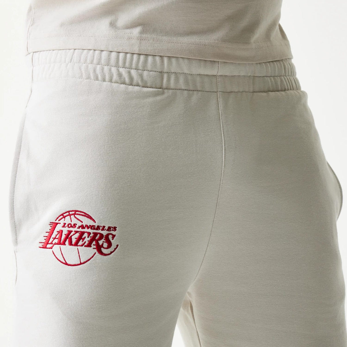 LA Lakers NBA League Essential Cream Shorts-klyvox