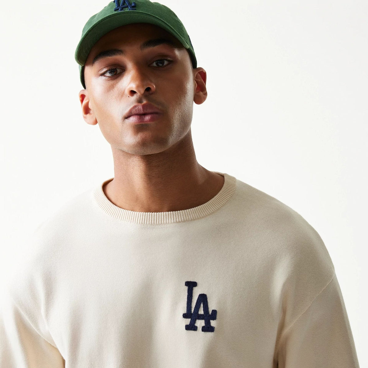 LA Dodgers MLB Essential Open White Knitted Sweater-klyvox