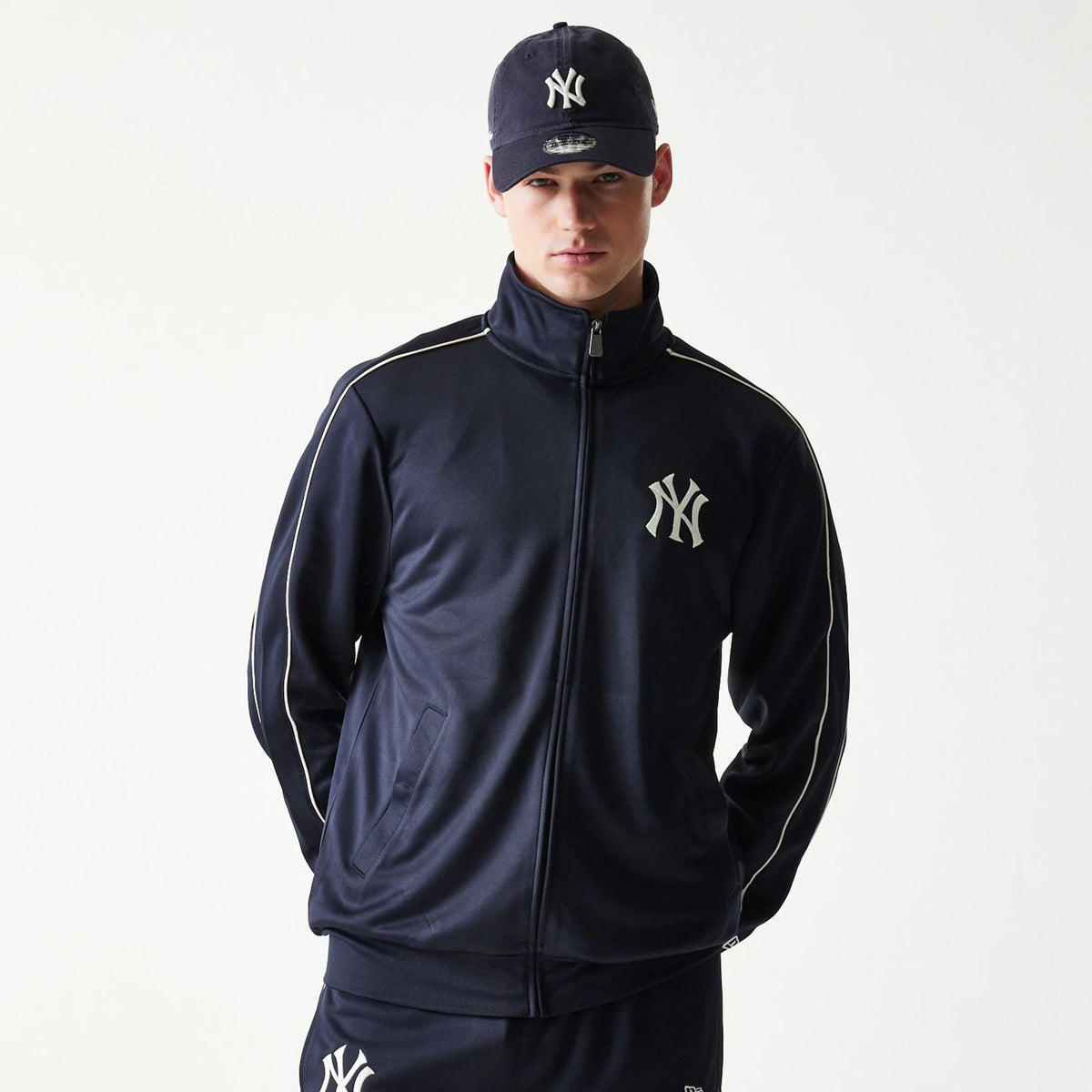 New York Yankees MLB Piping Navy Track Jacket-klyvox