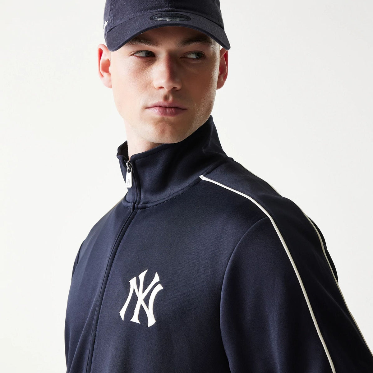 New York Yankees MLB Piping Navy Track Jacket-klyvox