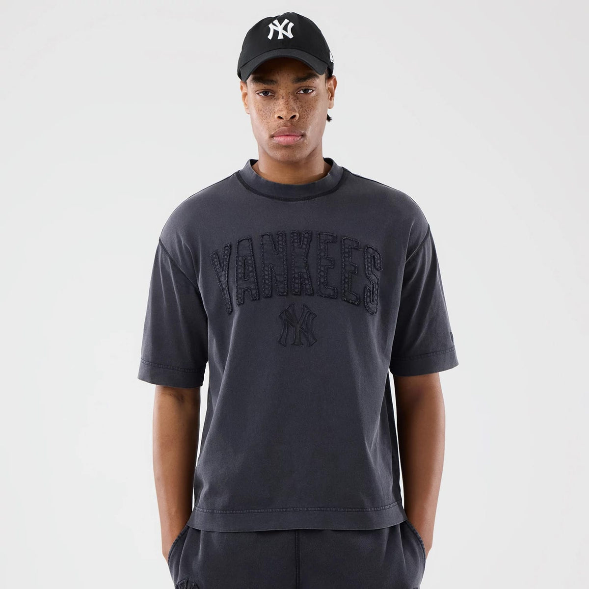 New York Yankees MLB Washed Black T-Shirt-klyvox