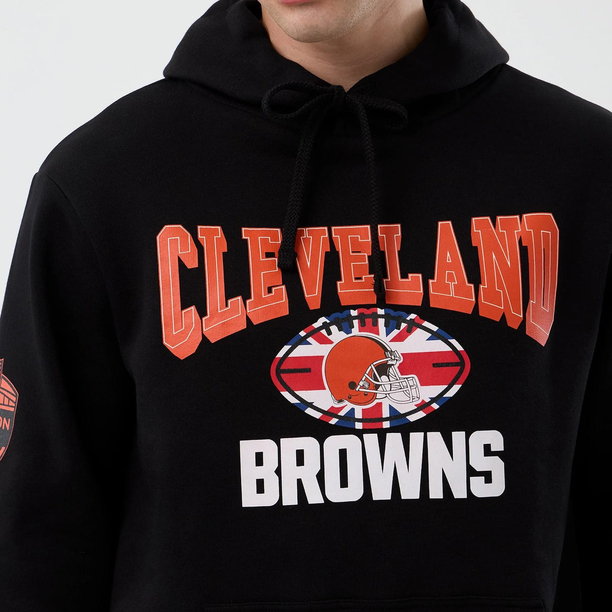 Cleveland Browns NFL International Series Games Black Pullover Hoodie-klyvox