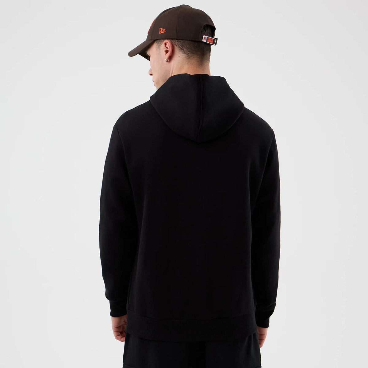 Cleveland Browns NFL International Series Games Black Pullover Hoodie-klyvox