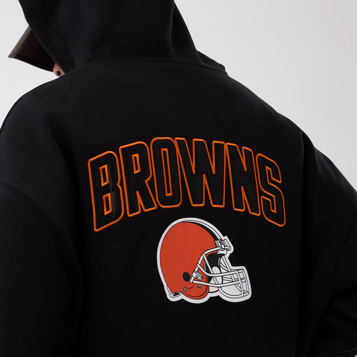 Cleveland Browns NFL International Series Games Black Full Zip Hoodie-klyvox