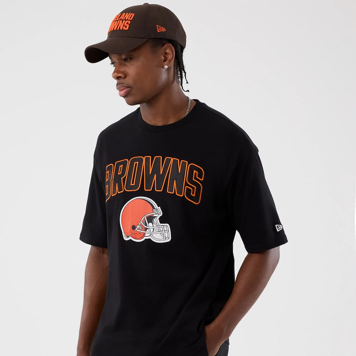 Cleveland Browns NFL International Series Games Black Oversized T-Shirt-klyvox