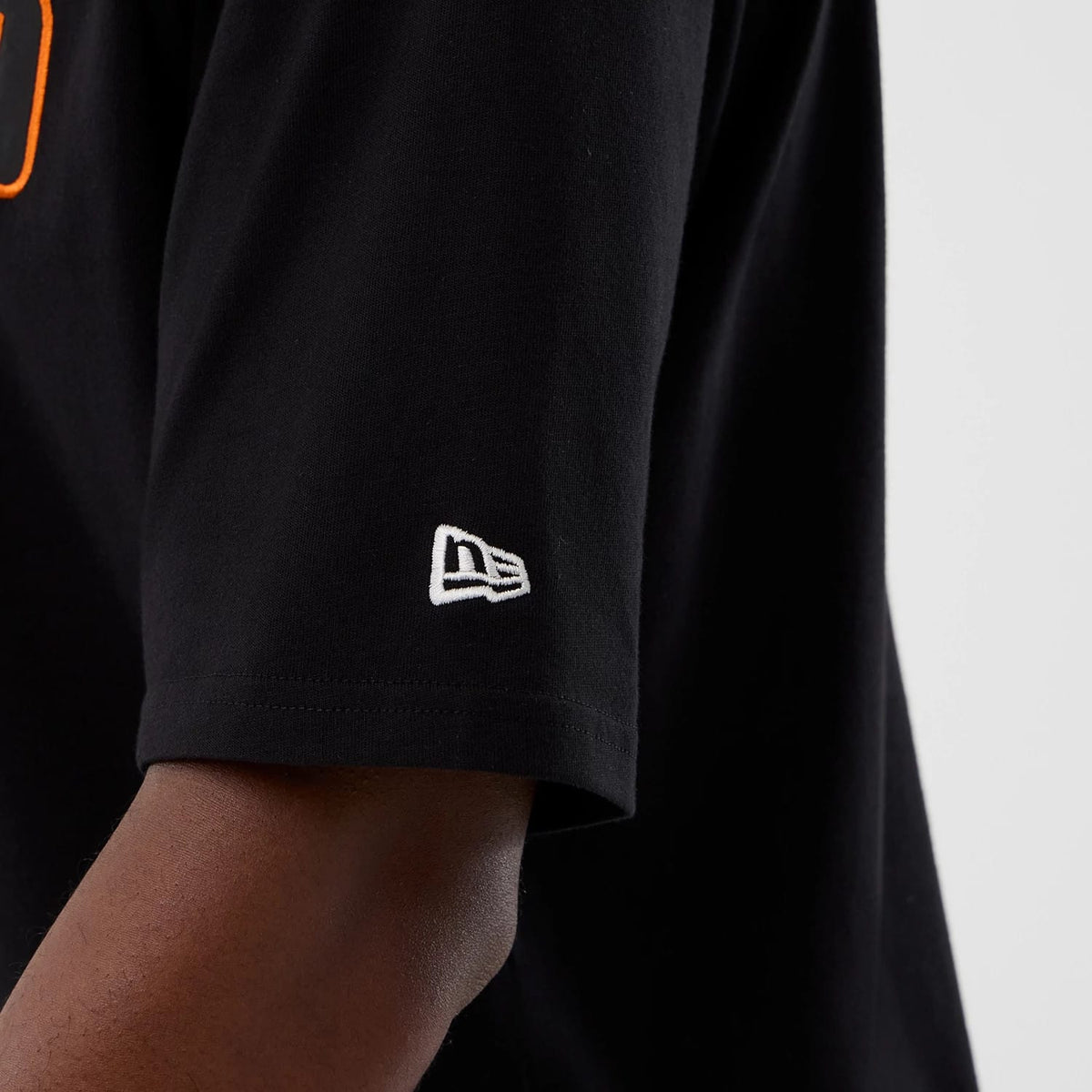 Cleveland Browns NFL International Series Games Black Oversized T-Shirt-klyvox