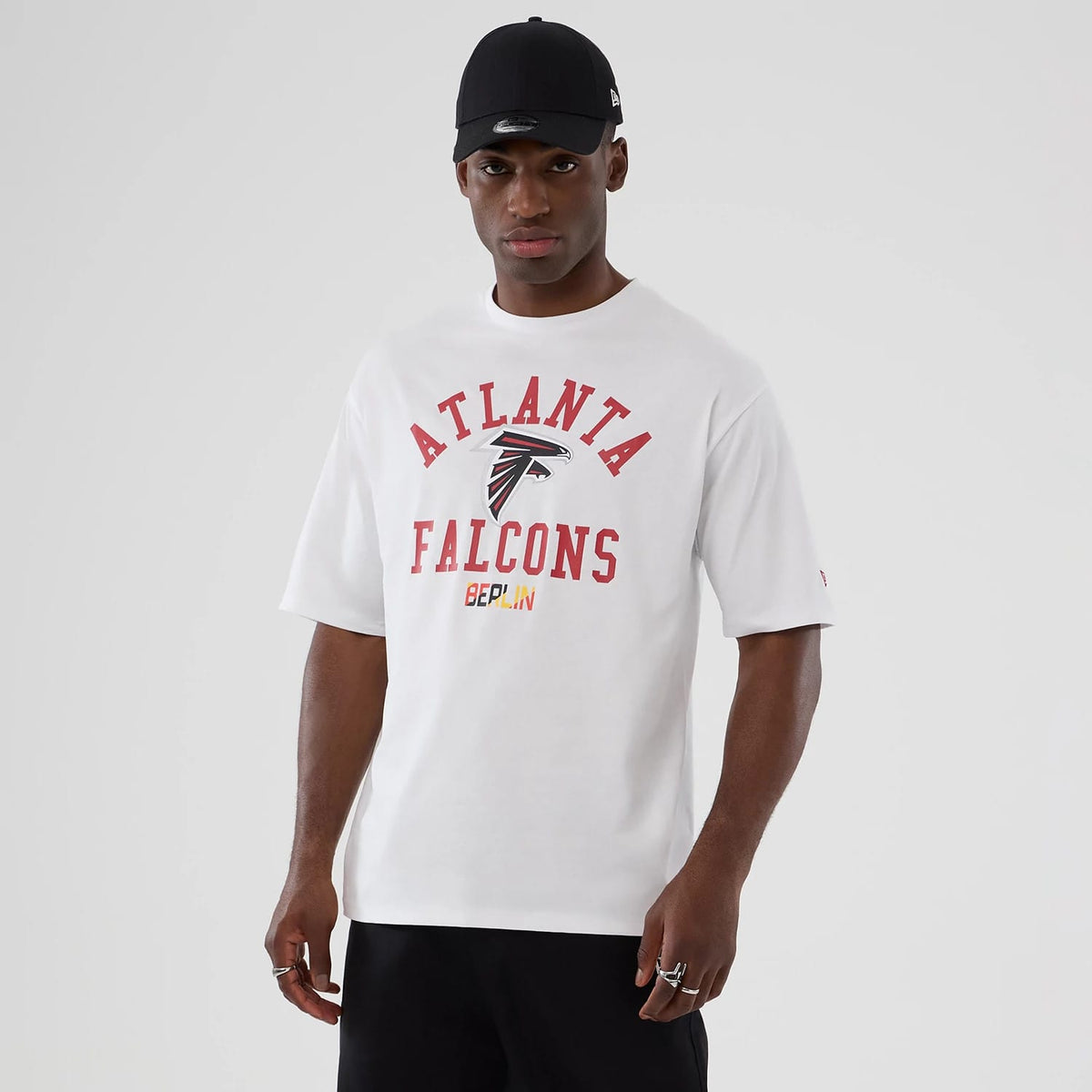 Atlanta Falcons NFL International Series Games 2025 White Oversized T-Shirt-klyvox