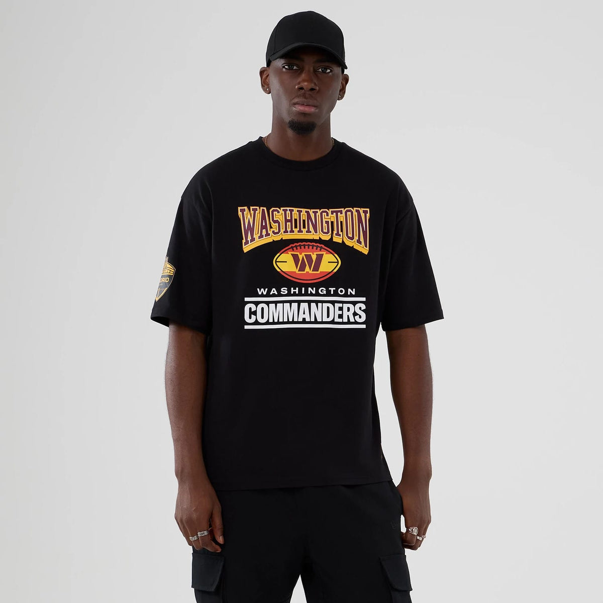 Washington Commanders NFL International Series Games 2025 Black Oversized T-Shirt-klyvox