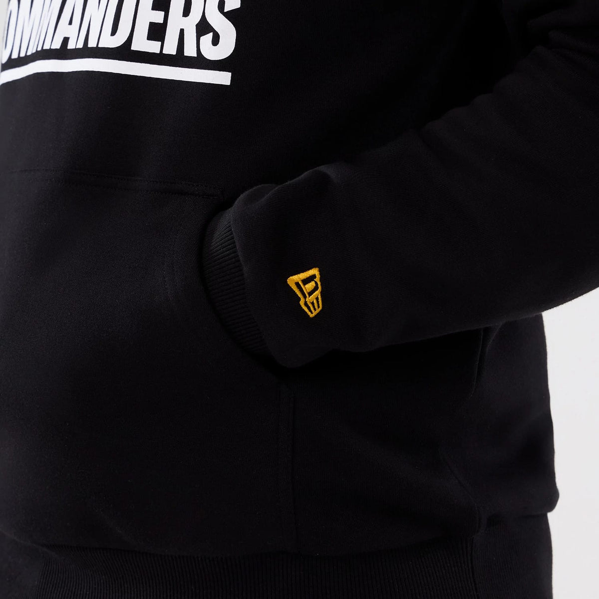 Washington Commanders NFL International Series Games 2025 Black Pullover Hoodie-klyvox
