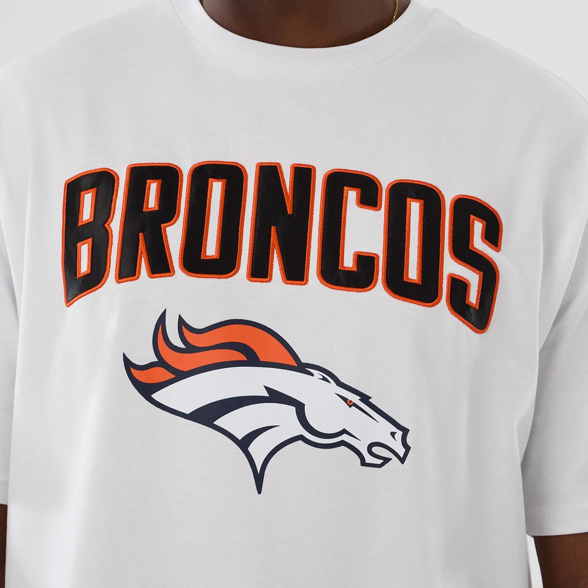 Denver Broncos NFL International Series Games 2025 White Premium T-Shirt-klyvox